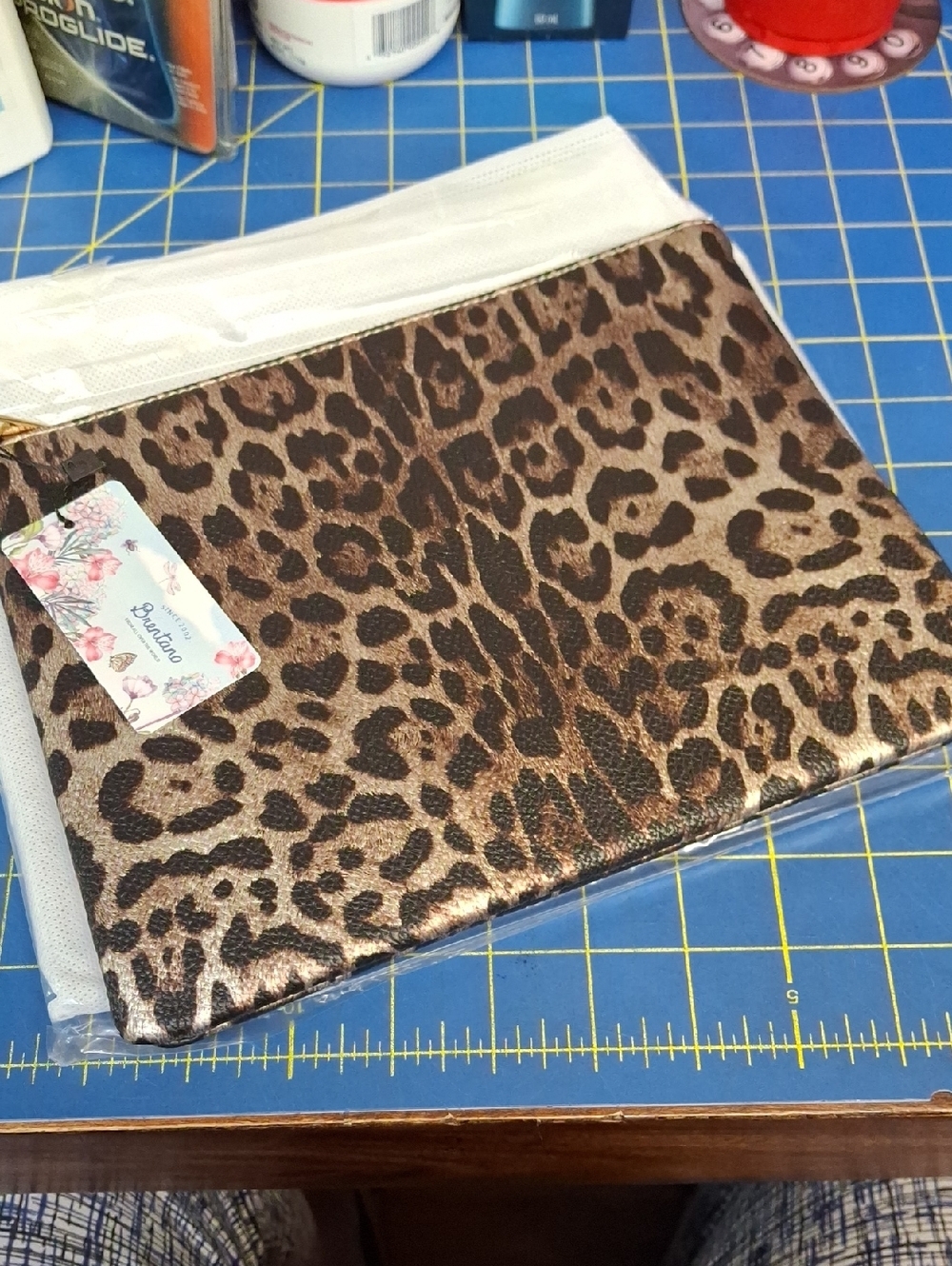 Brentano Leopard Print Metallic Pouch Clutch Black & Gold